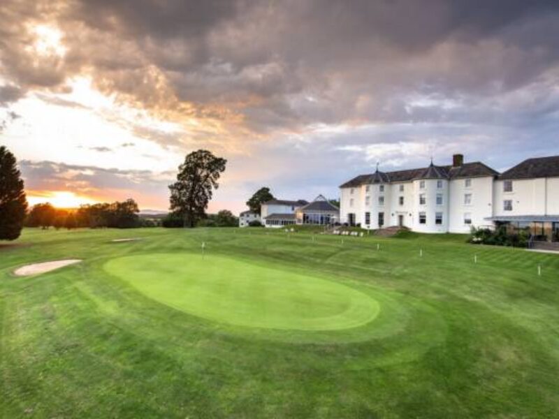 Tewkesbury Park Feature